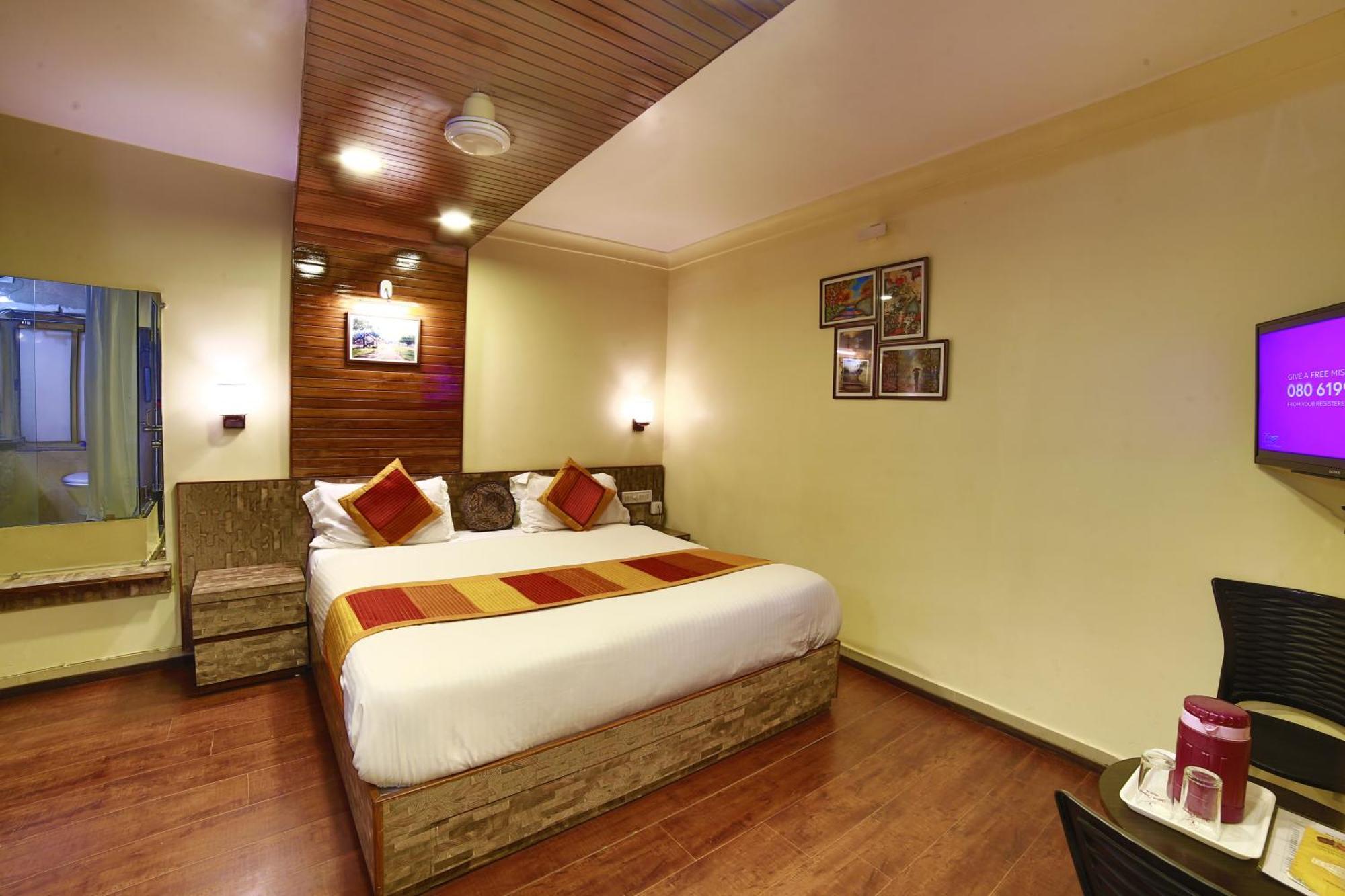 Shaleen Elegance Homestay Nakki Lake 400 Meters Monte Abu Exterior foto